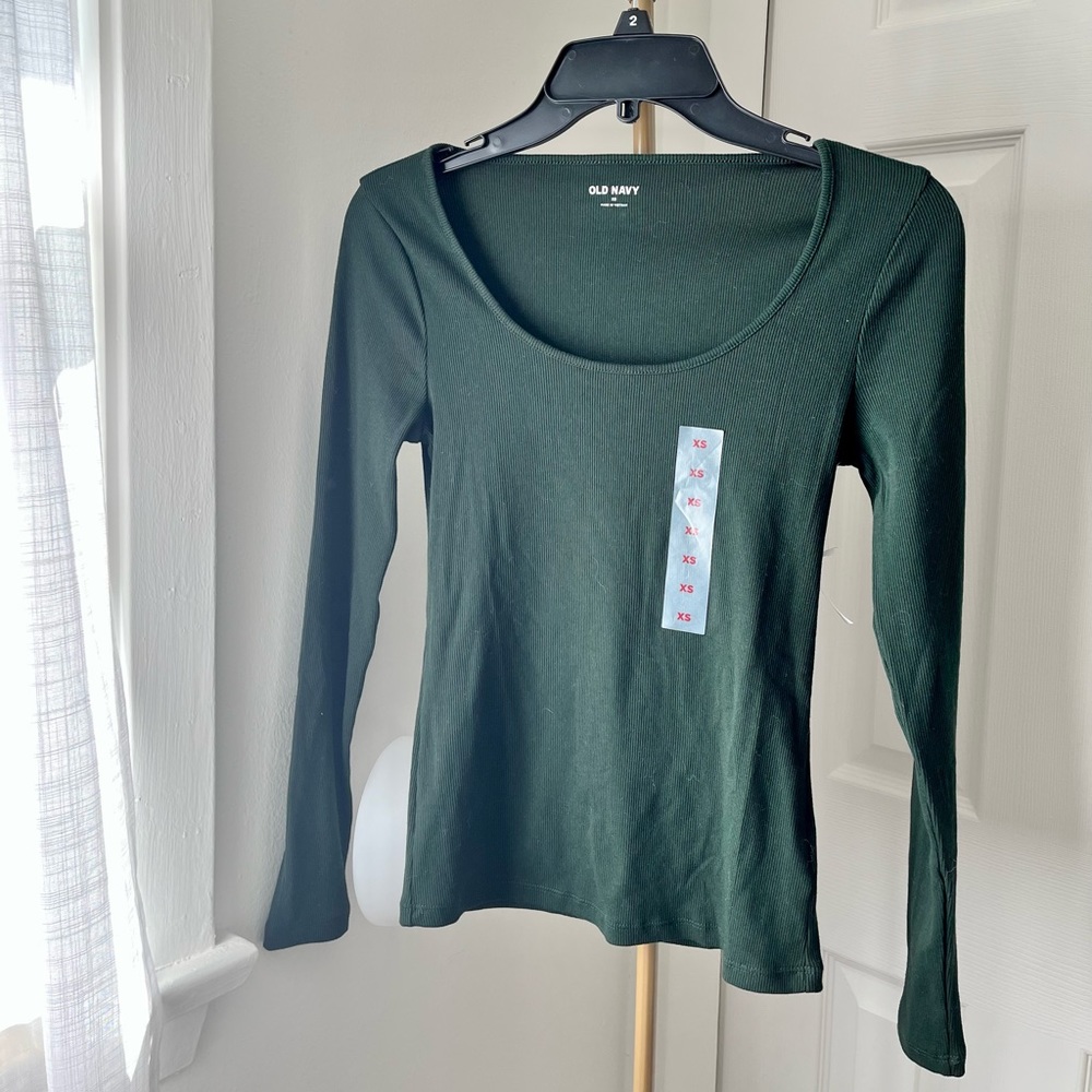 Old Navy Fitted Long Sleeve Rib Knit Top